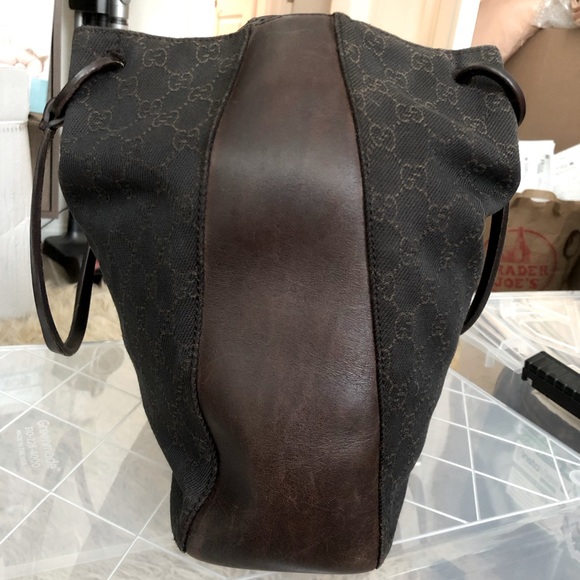 GUCCI Chocolate Denim Tote with Leather Pouch - Picture 10 of 14